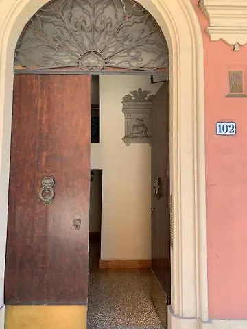 Saragozza Boutique * Bologna